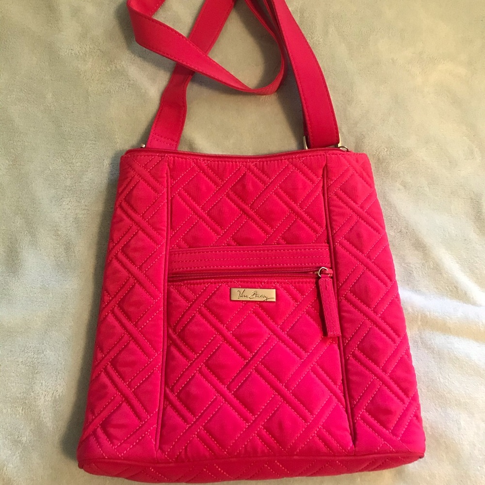 Vera Bradley’s crossbody bag